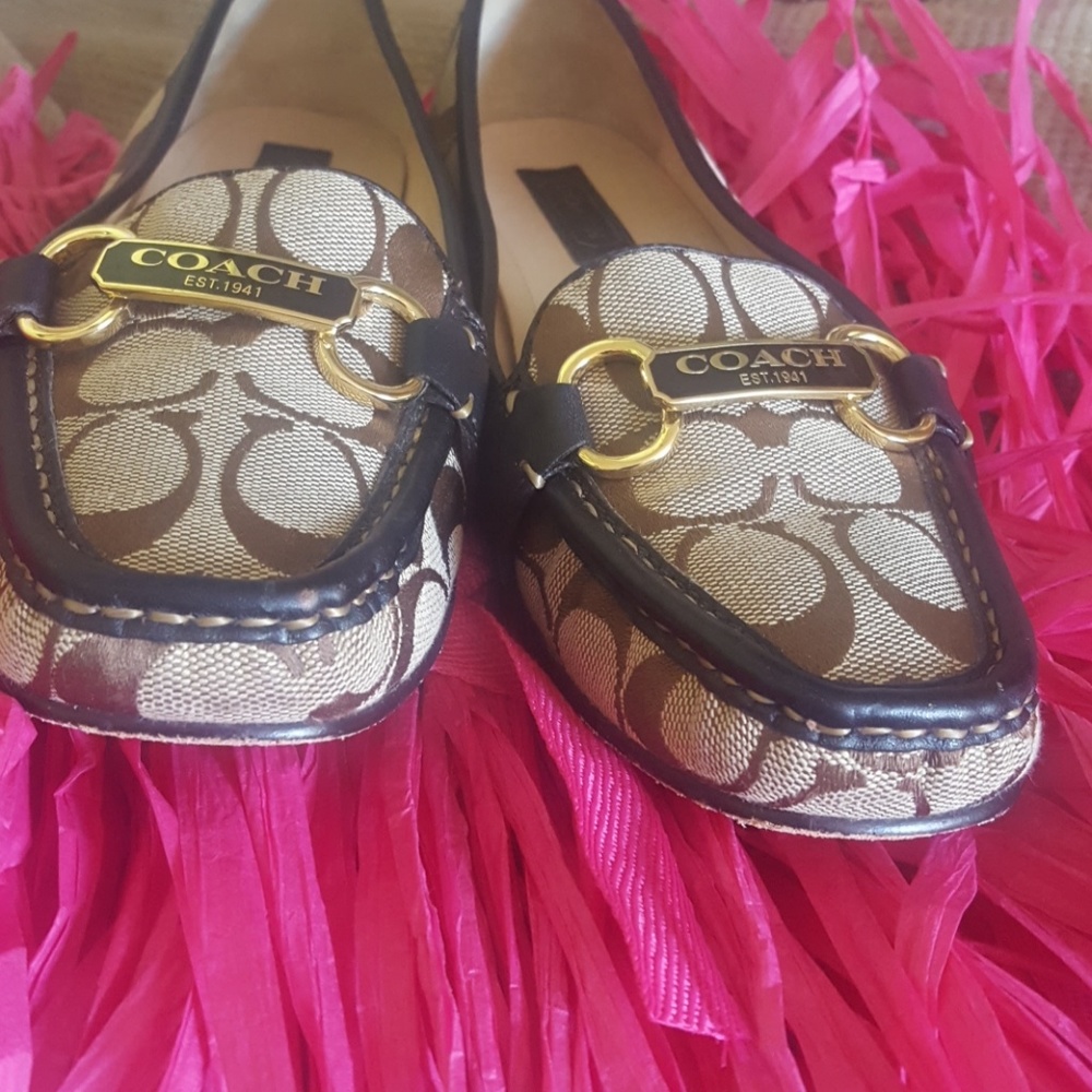 Shoes - Picture 7 of 7